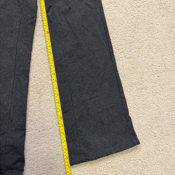 Nike wide leg yoga sweatpants - Picture 7 of 7